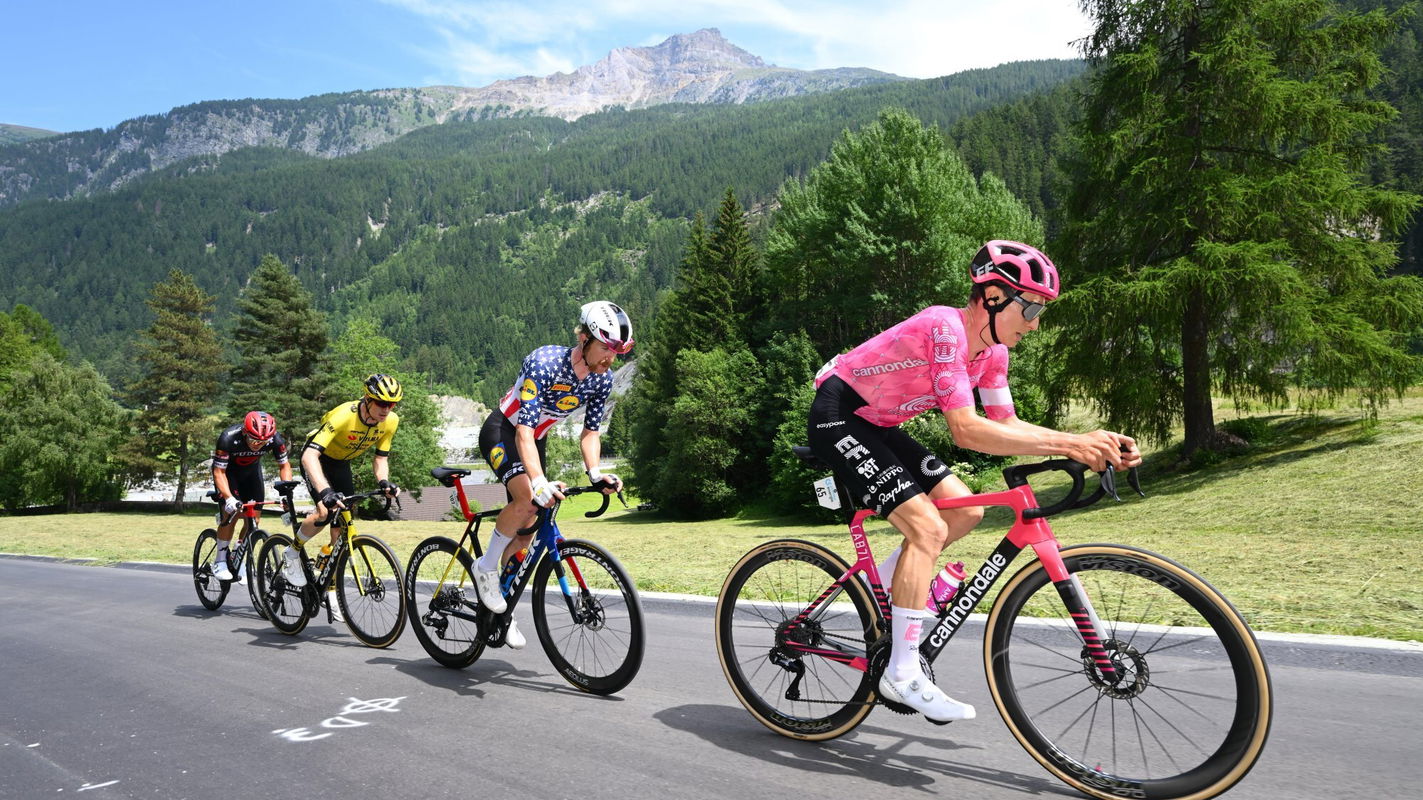 Neilson Powless leads the breakaway at the 2025 Tour de Suisse