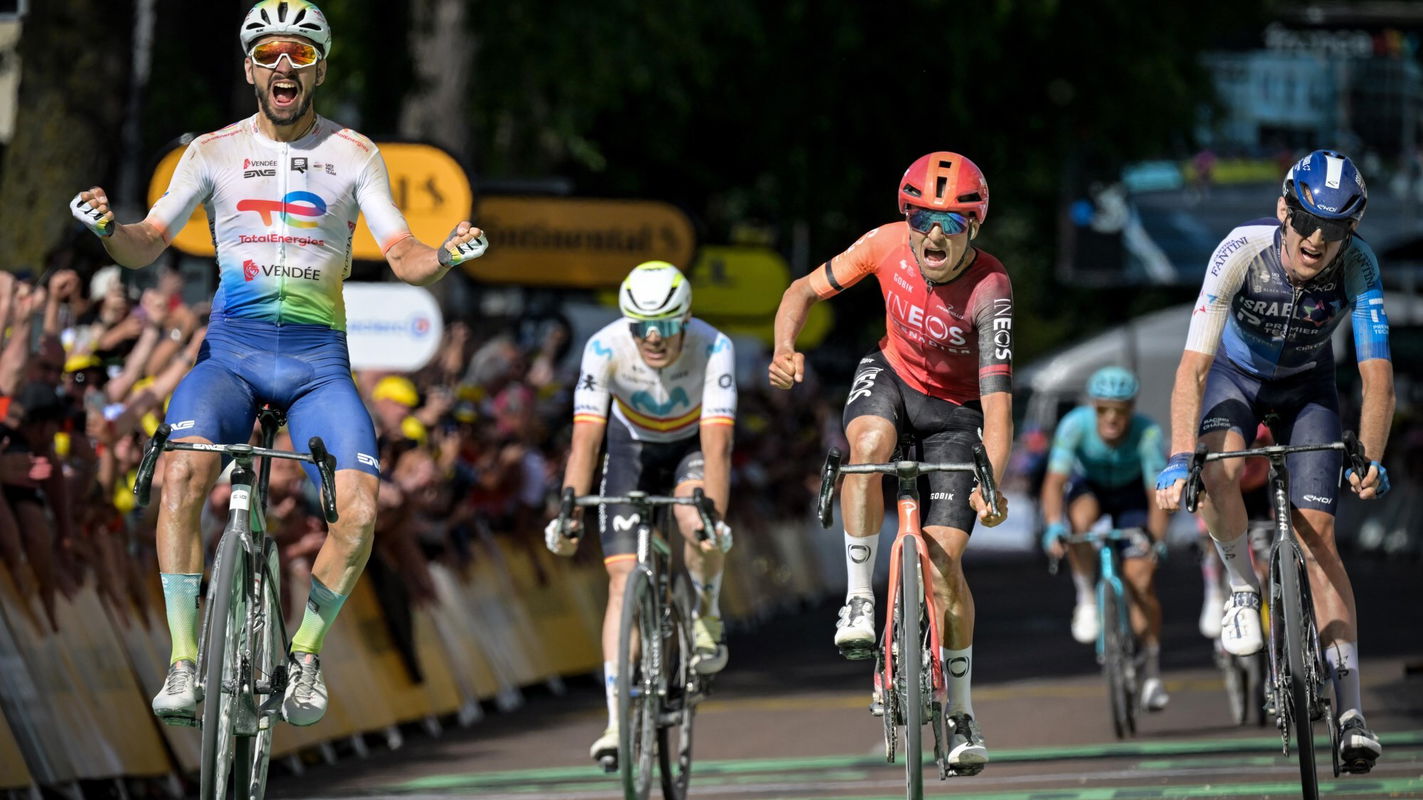 TotalEnergies Ineos Anthony Turgis Tom Pidcock 2024 Tour de France