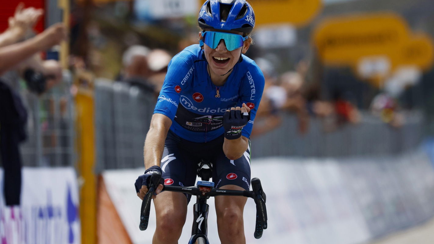 Sarah Gigante wins stage 7 of the 2025 Giro d'Italia Women