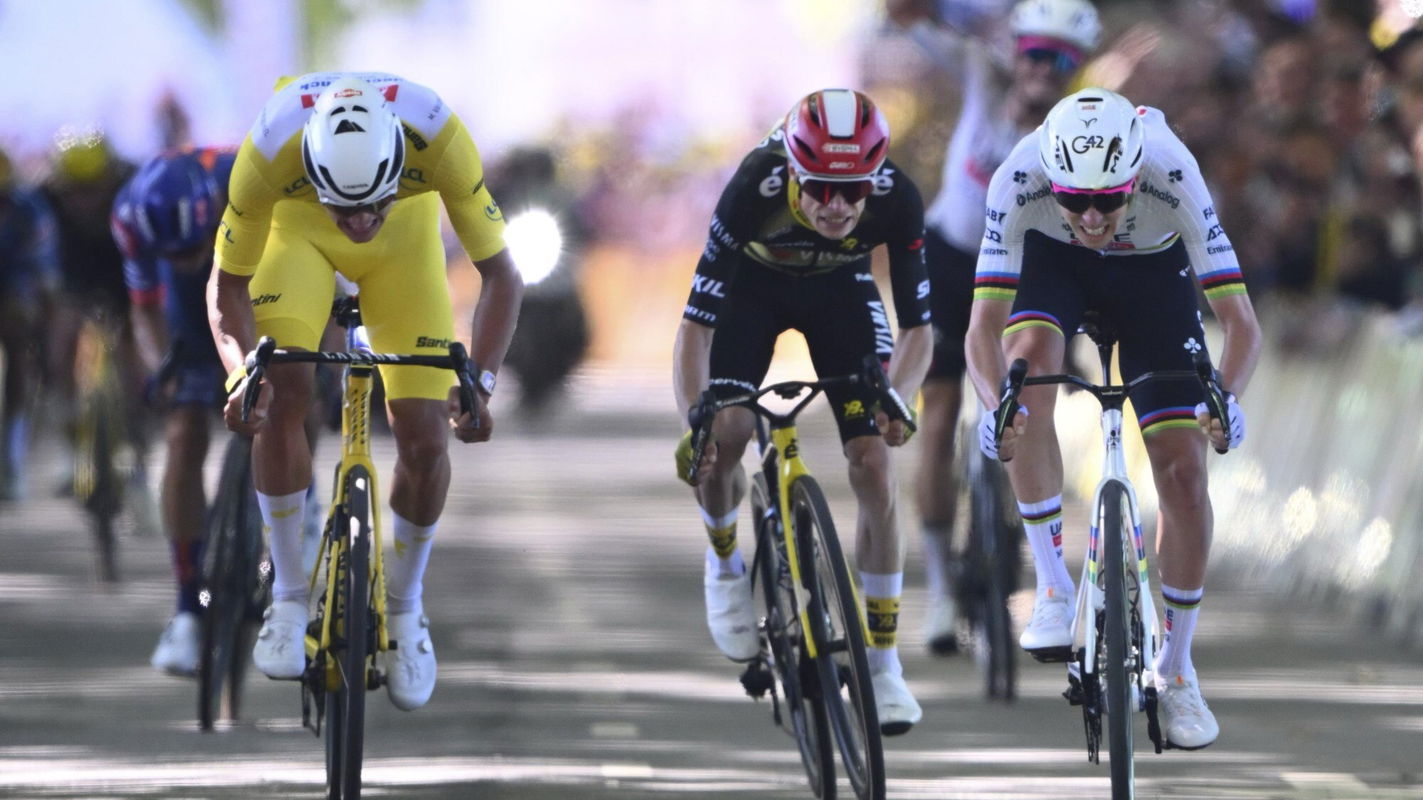 Mathieu van der Poel, Jonas Vingegaard, Tadej PogaÄŤar - 2025 - Tour de France stage 4