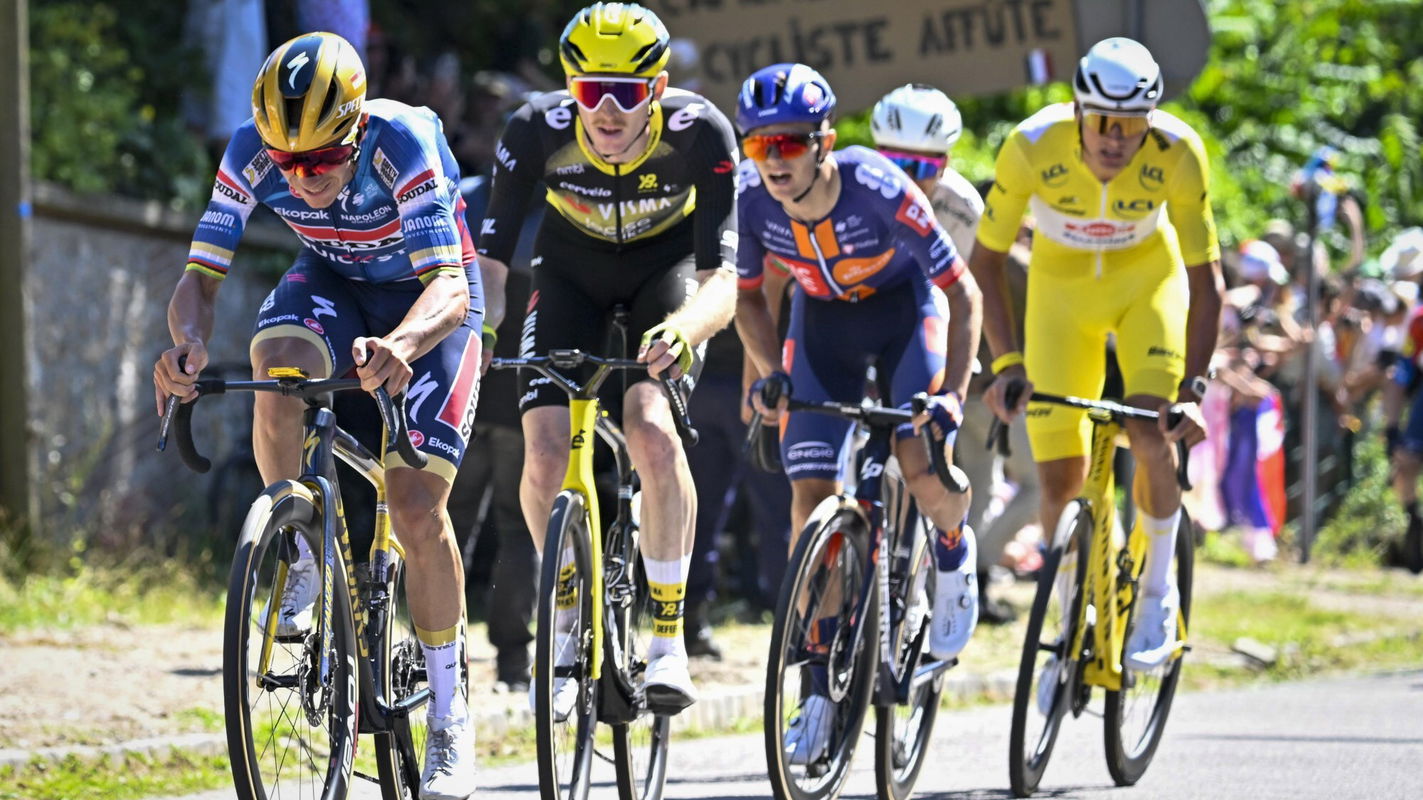 Remco Evenepoel Tour de France stage 4 2025