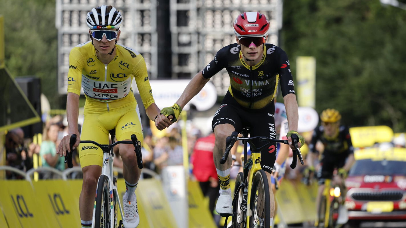 Tadej Pogačar and Jonas Vingegaard - 2025 - Tour de France stage 10
